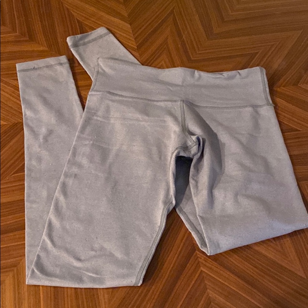 Lululemon wunder unders